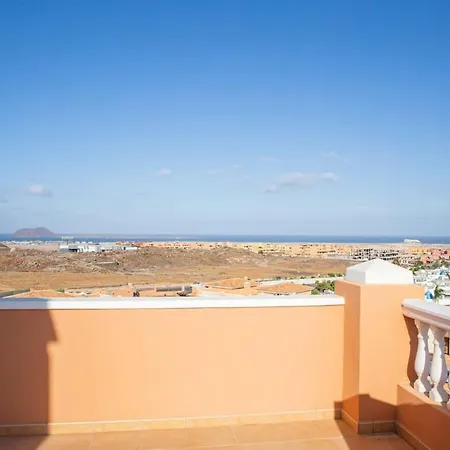 Con Espectaculares Vistas Y Piscina Privada * Corralejo
